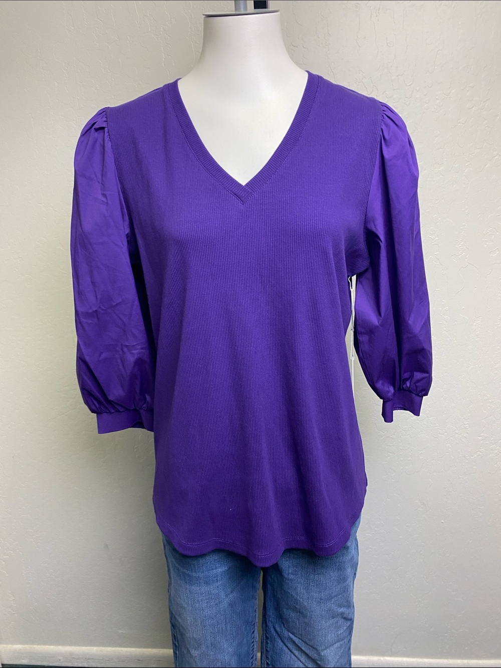 Chico's Purple V-Neck Puff Sleeve Top